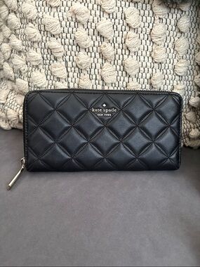 Kate spade long zip around wallet